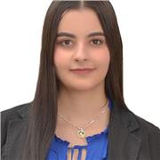 Profesora de Español con título de psicología